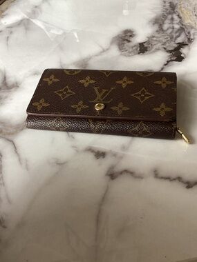 Louis Vuitton Monogram Porte monnaie Tresor wallet